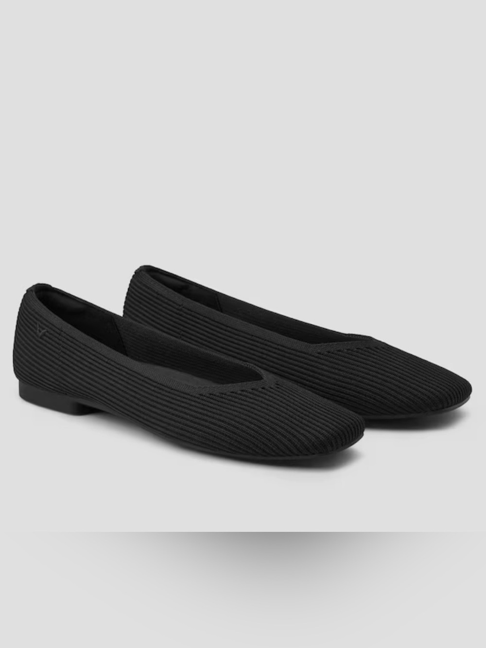 Vivaia Margot 2.0 square toe V cut flats black ribbed